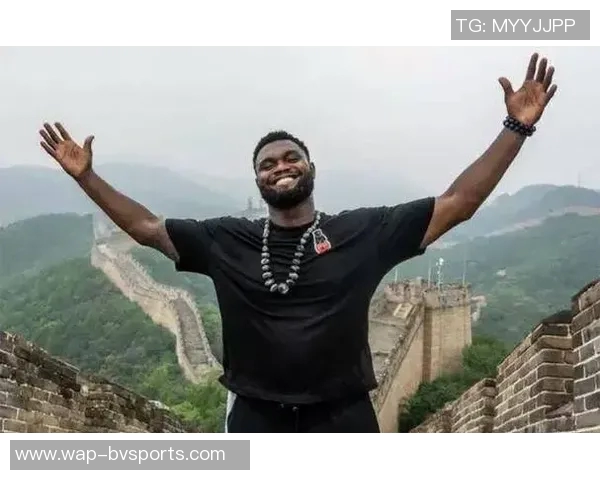 锡安谈伤病困扰夏季训练不懈努力即使受伤也能迅速恢复状态